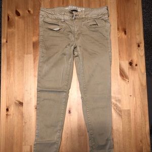American Eagle Ankle Length Khaki Pants